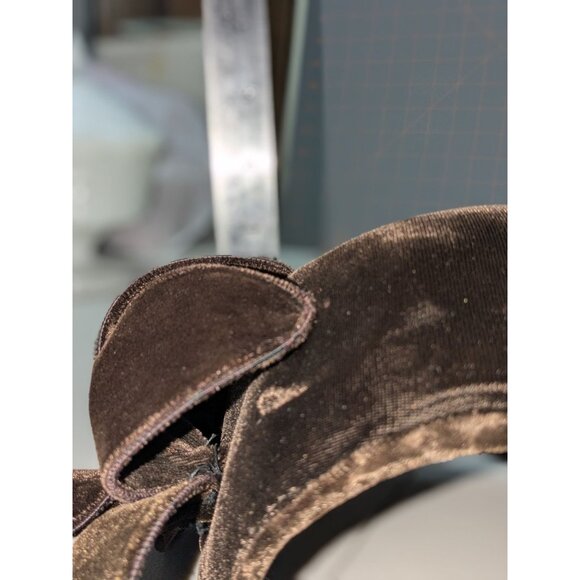 Vintage Hat Frank R. Jelleff Chocolate Brown Velvet flower Hat - Picture 9 of 12